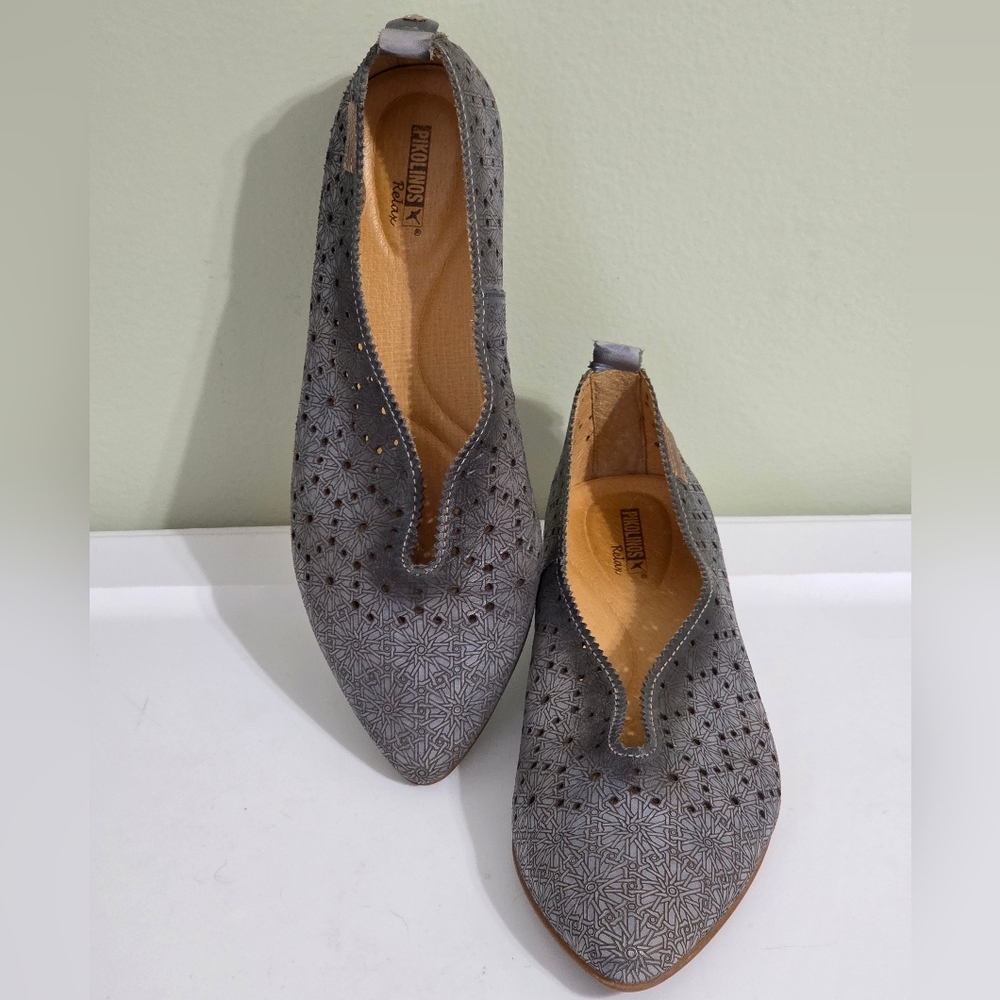 Pikolinos Metallic Blue-Grey Laser Cut Leather Pointed Toe Flats NEW Sz 36 Boho